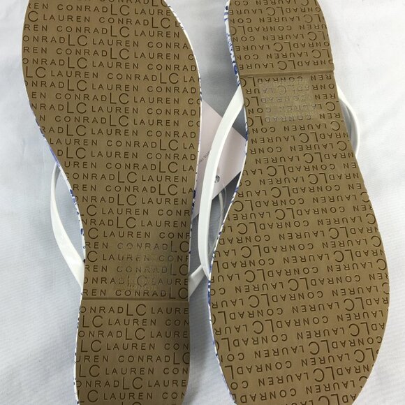 Lauren Conrad Flip Flop Blue and White Floral Thong Sandals Size 8 NEW With Tags - Picture 6 of 6
